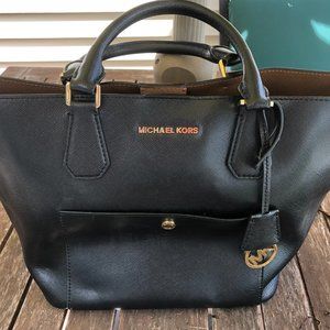 Michael Kors Black Greenwich Large Grab Bag